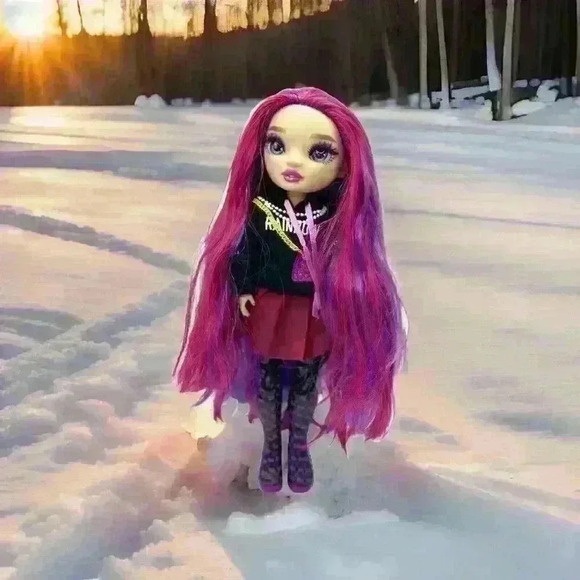 Rainbow High EMI Vanda Doll Series 3 Orchid Deep Purple Fashion Kids & Collector - Picture 1 of 5